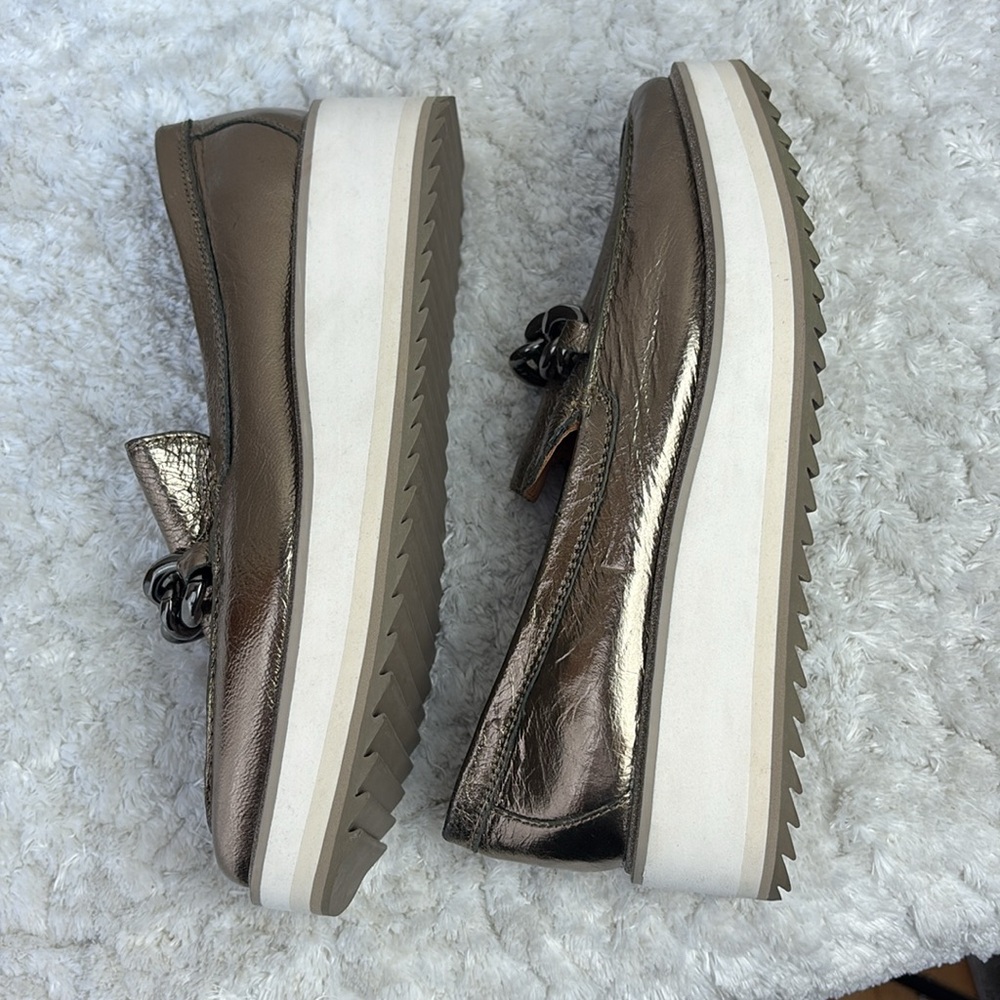 Johnston & Murphy Gracelyn Chain Loafers - Picture 9 of 12